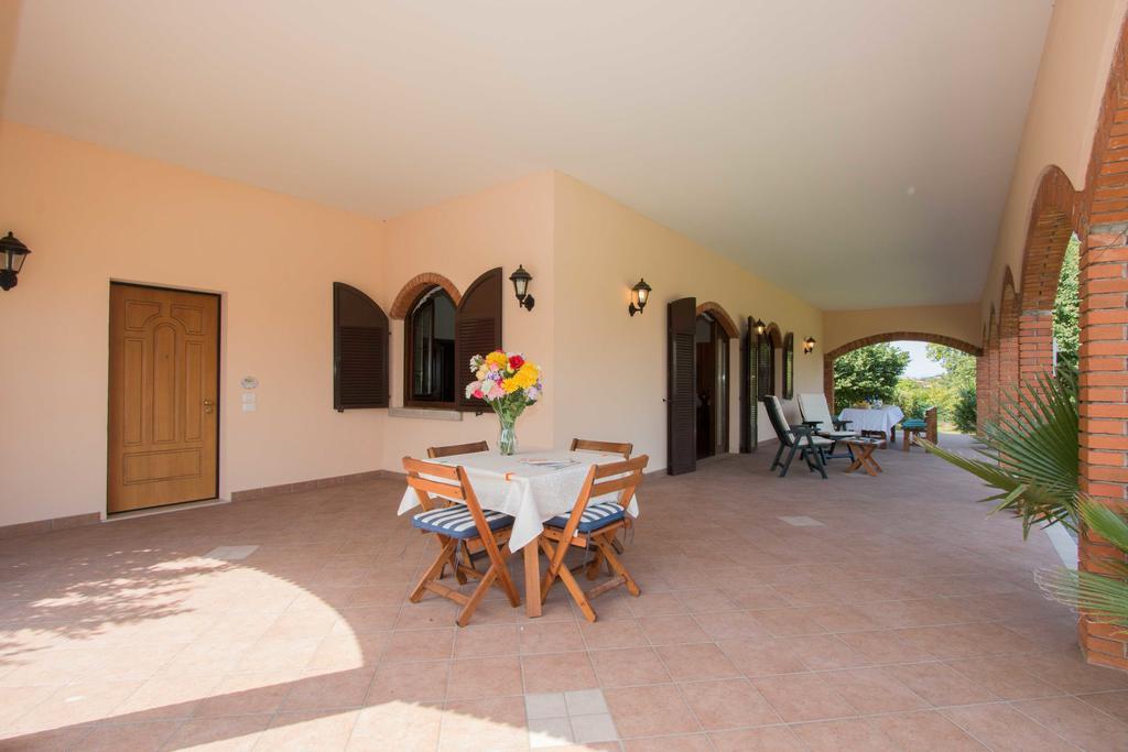 Daller Bianca Apartment By Wonderful Italy Soiano Del Lago Phòng bức ảnh
